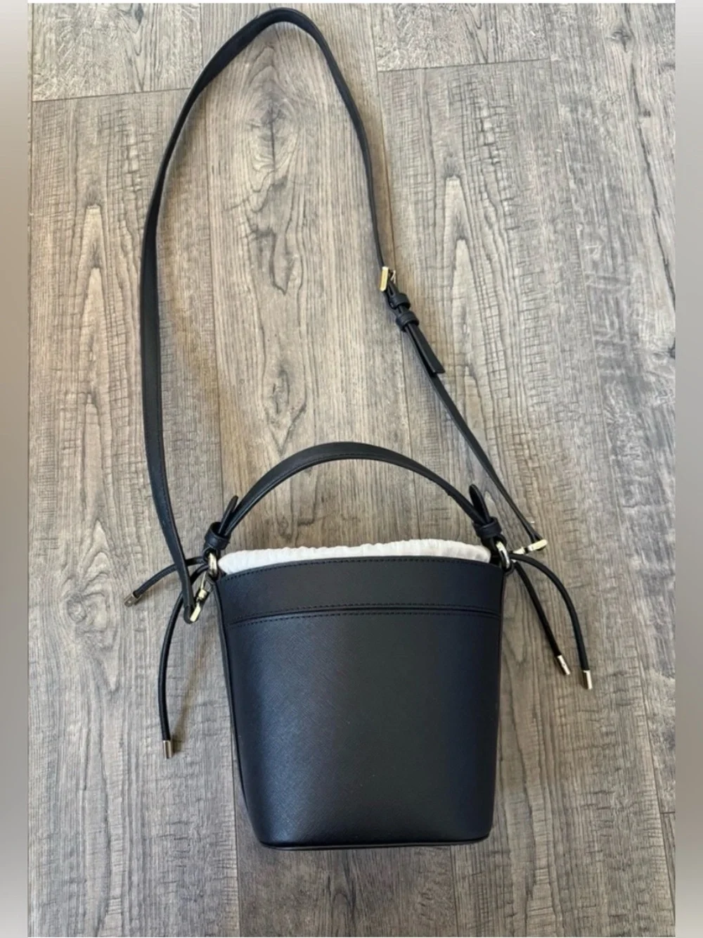 Kate Spade Cameron Small Bucket Bag Black Leather